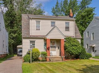 1122 Winston Rd, South Euclid, OH 44121