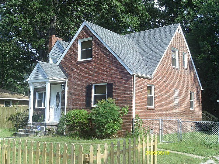 1st image of 3527 Trant Ave
