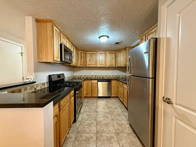 10413 Mountain Rd NE — Photo 9