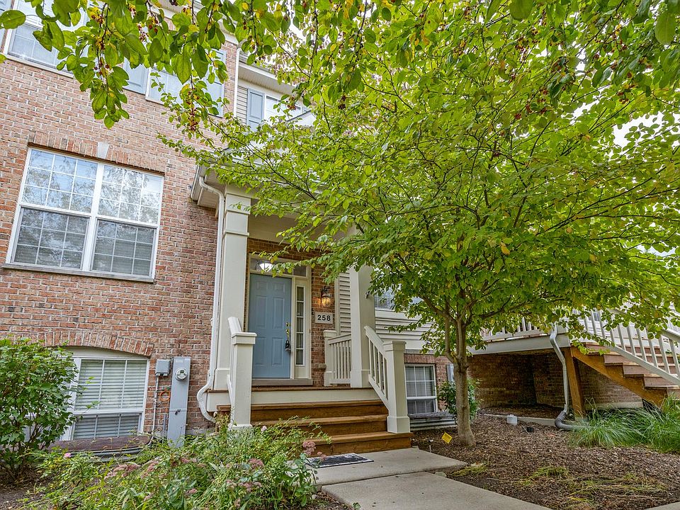 1st image of 258 Broadmoor Ln