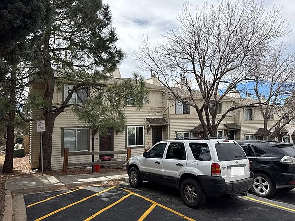 3rd image of 17648 E Loyola Dr APT D