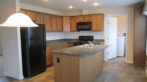 5th image of 5475 Prancer Dr SE