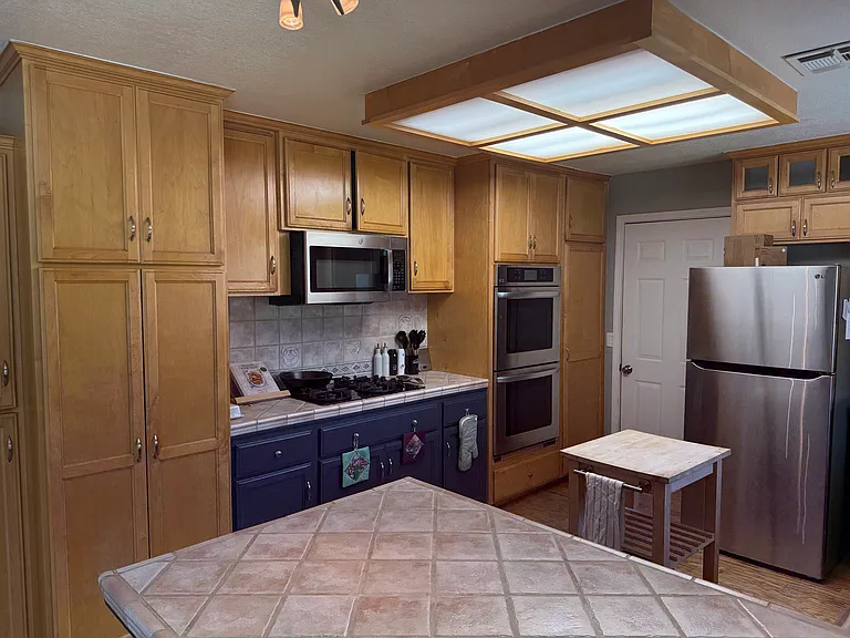 26001 Cumberland Rd — Photo 15