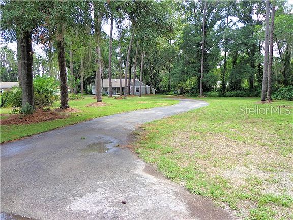 5th image of 20519 Gardenia Dr