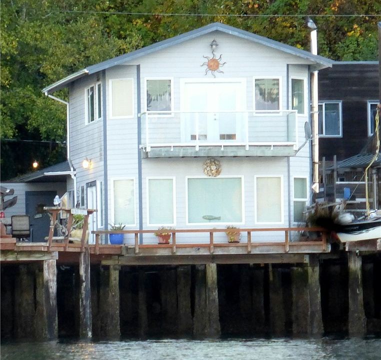 1st image of 37 N Salmon Bch