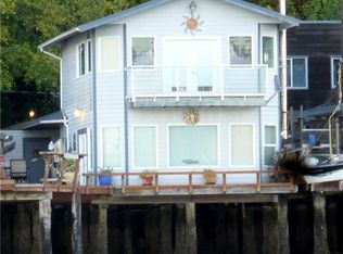 37 N Salmon Bch, Tacoma, WA 98407