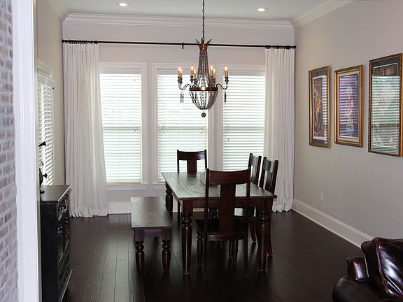 4th image of 37491 Amalfi Dr