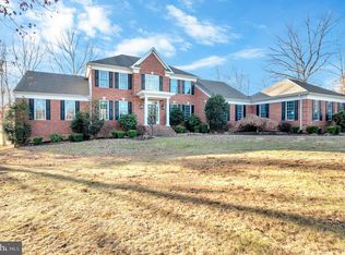 9956 Par Dr, Nokesville, VA 20181