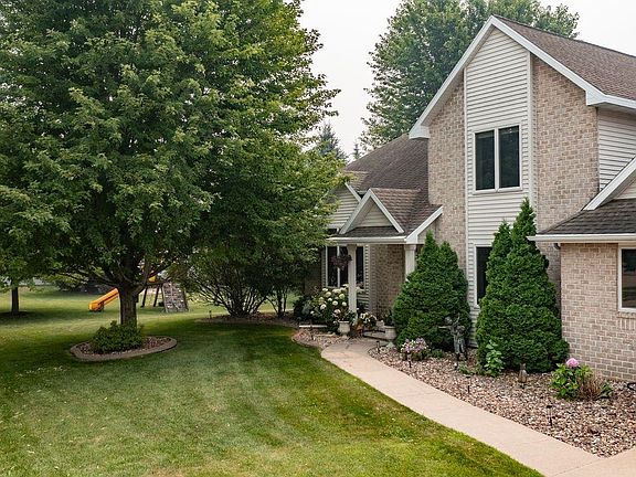 5th image of 2703 E Corridor Dr