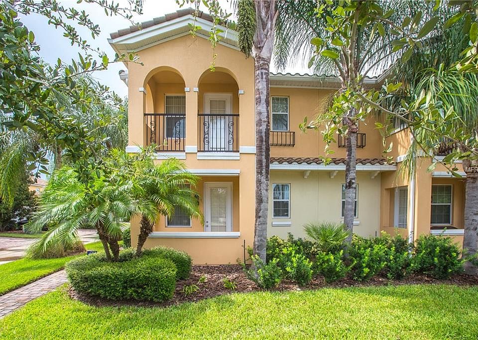 1st image of 8417 Insular Ln