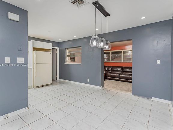 5th image of 5355 NW 182nd St
