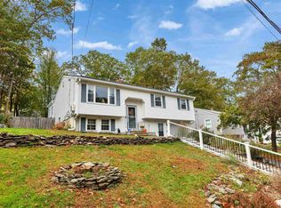 52 Jonathan Ln, Manchester, NH 03104