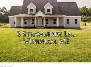 3 Strawberry Ln, Windham, ME 04062