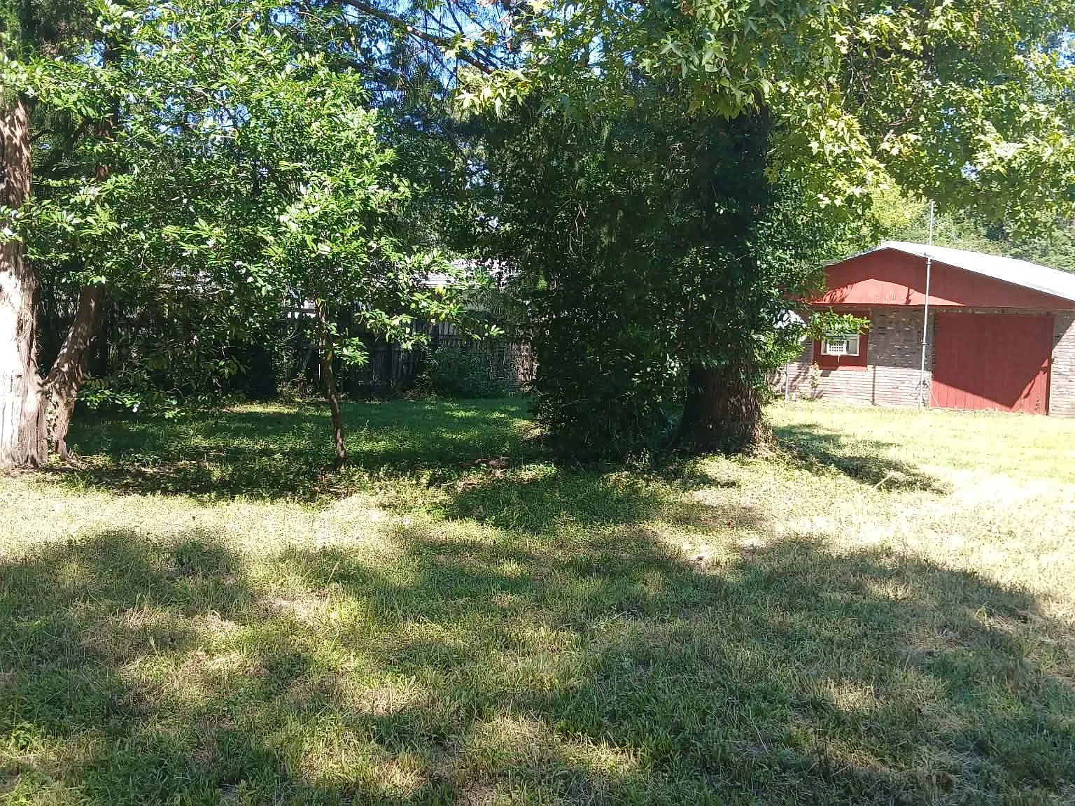 2 bed, 850 sqft, $880 — Photo 3