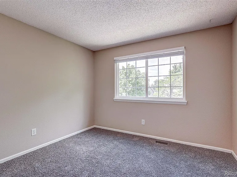 11176 Rodeo Cir — Photo 30