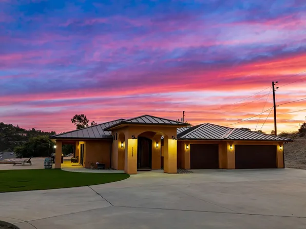 3023-25 Via Viejas, Alpine, CA 91901