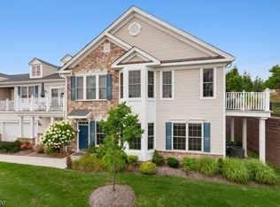 10 Brownstone Rd #M071, Clifton, NJ 07013