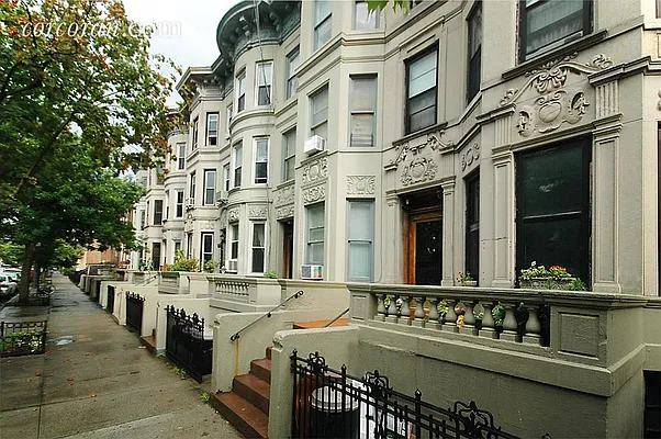 Rented by Corcoran | media 50