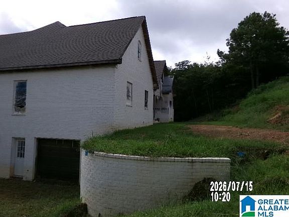 5th image of 156 Jewell Cir