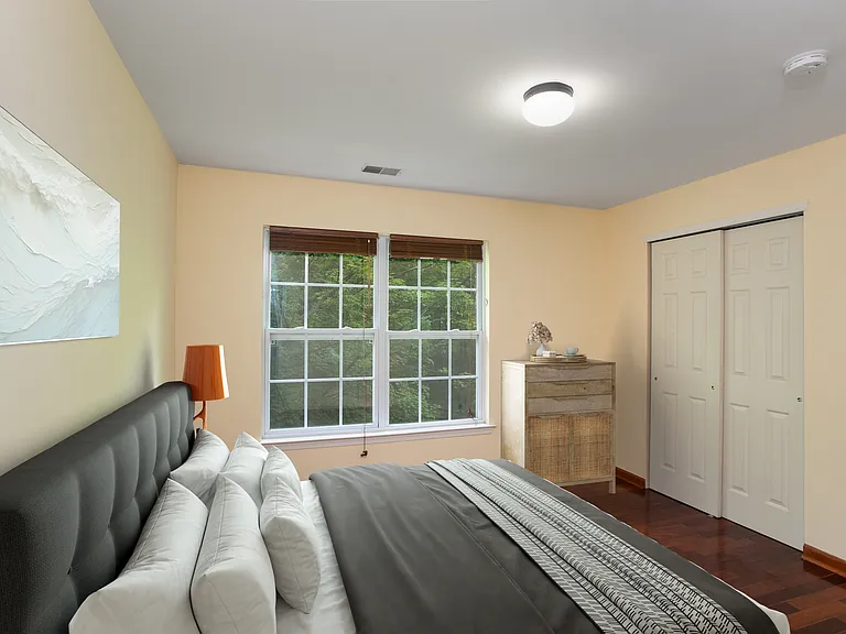106 Wallace Ct — Photo 7