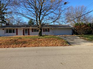 2015 Clearview Ave, Lansing, MI 48917