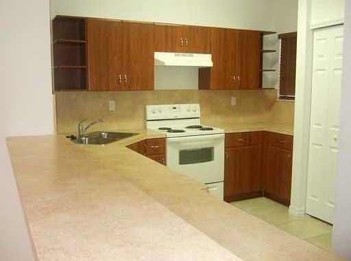 2nd image of 932 SW 6th Pl #N