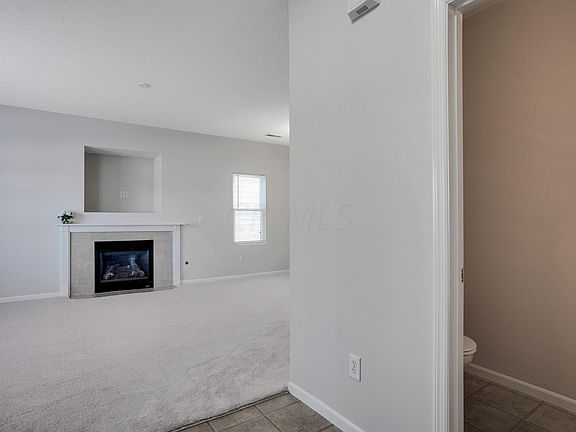 3rd image of 6261 Norway Glen Ave