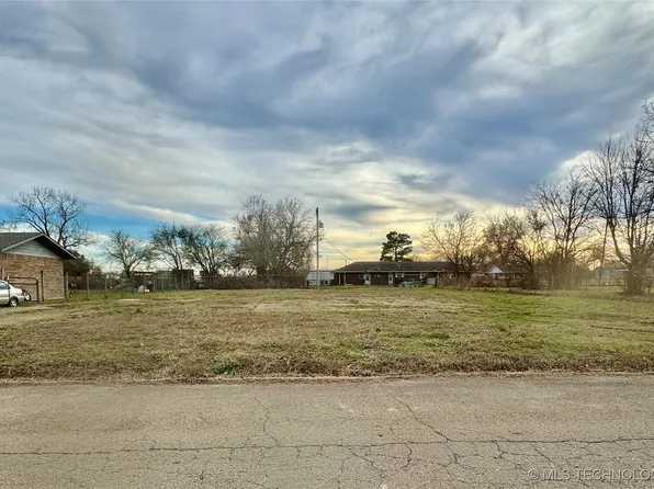 1133 E Pecan St, Cushing, OK 74023