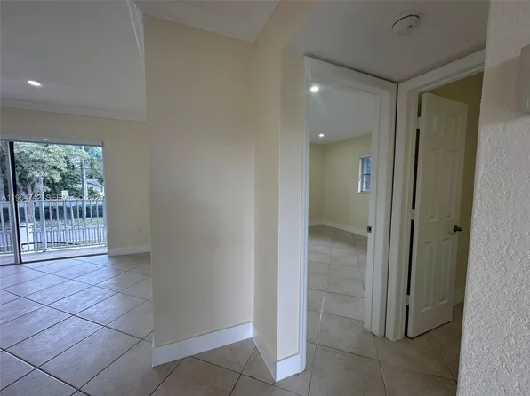 8475 SW 94th St, Miami, FL