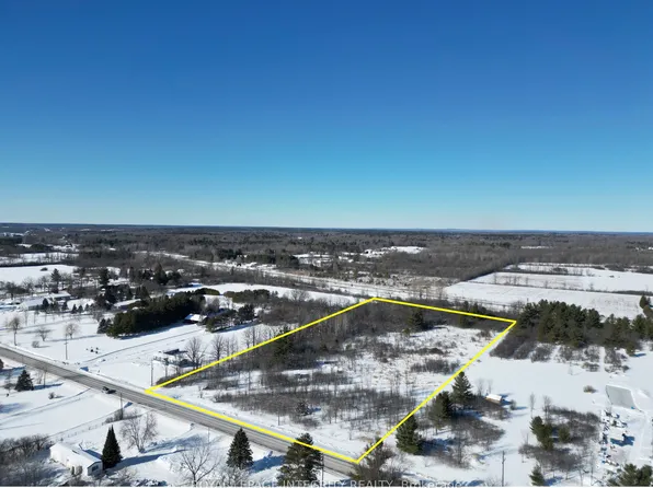 810 Christie Lake Rd, Tay Valley, ON K7H 3C6