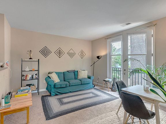 4th image of 745 Walker Sq APT 1A