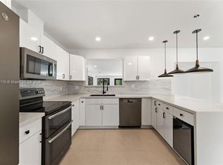 5736 SW 35th St #5736, Miami, FL 33155