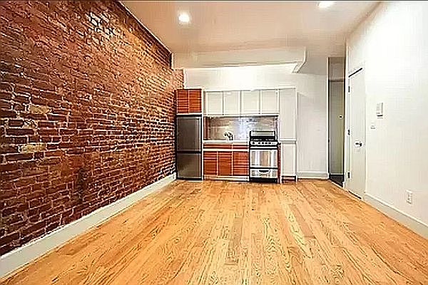 1st image of 894 Myrtle Ave #7