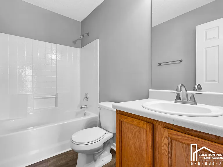 141 Madison Pl — Photo 12
