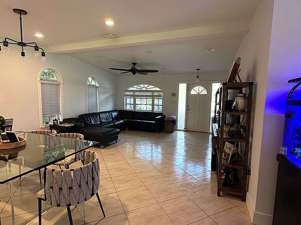13445 SW 80th Rd, Pinecrest, FL 33156