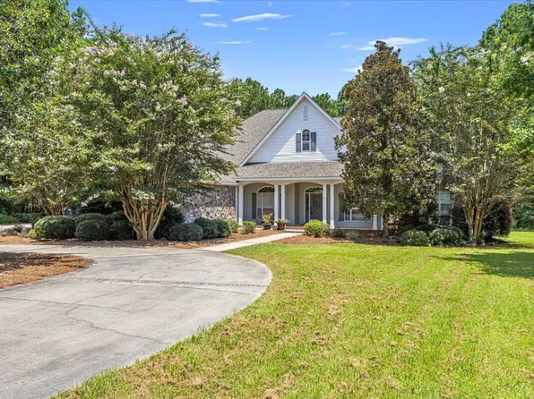 11 Auburn Ln, Hattiesburg, MS 39401