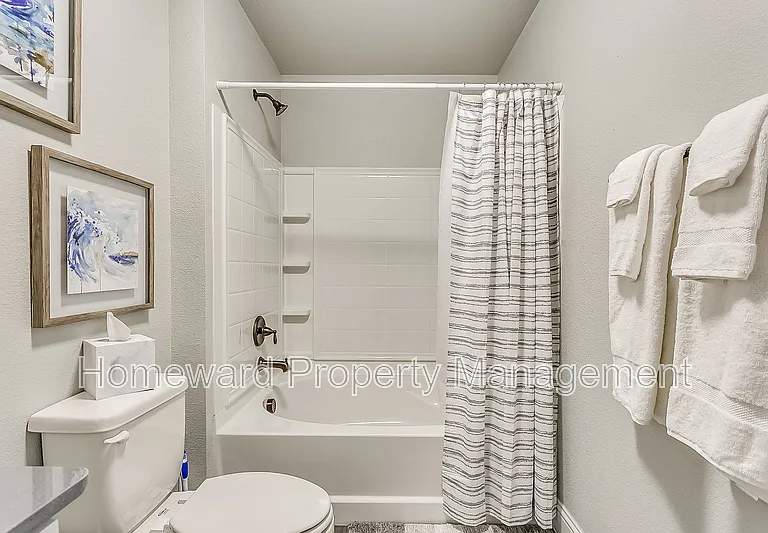 825 Juno Ln — Photo 36
