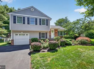 308 Hollow Branch Ln, Yardley, PA 19067