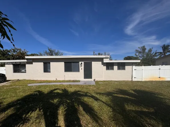 6301 SW 39th Ct, Davie, FL 33314