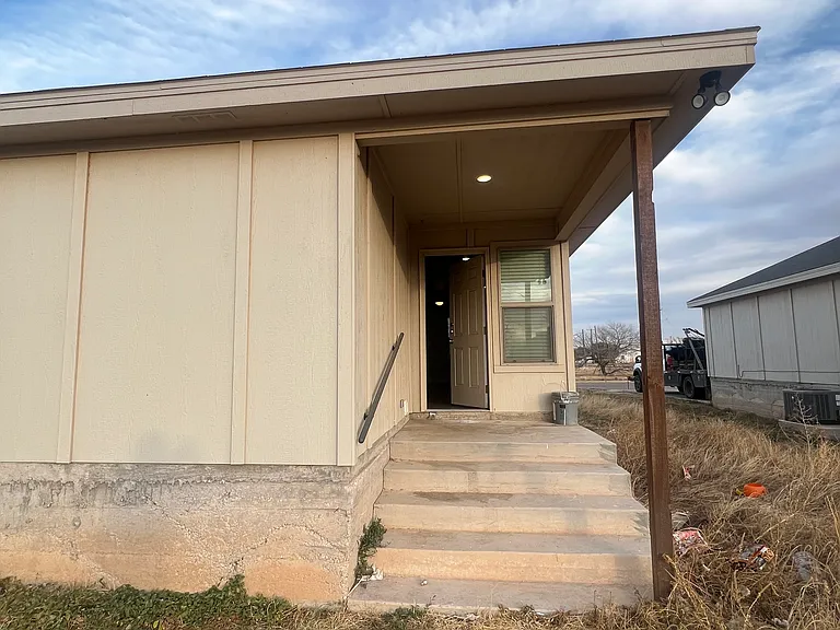 2632 Hickory Ave — Photo 15