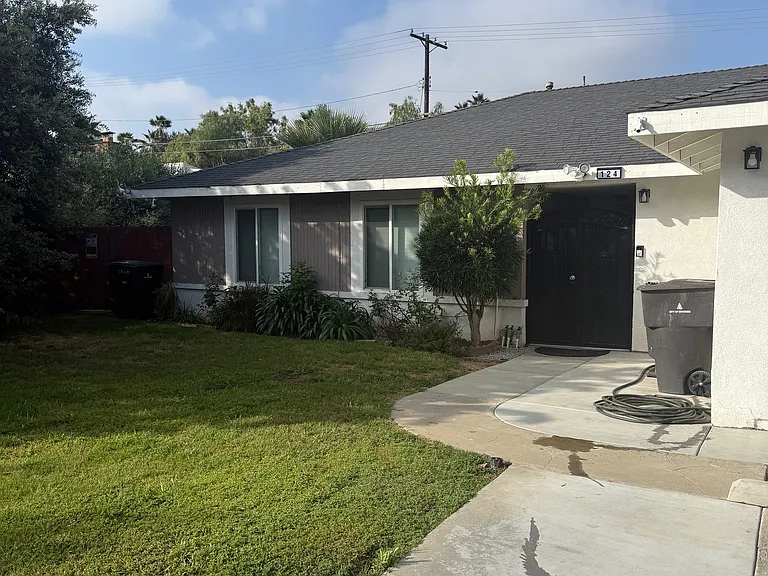 124 W Manfield St — Photo 1