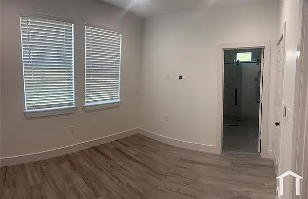 5027 Willow Glen Dr — Photo 11