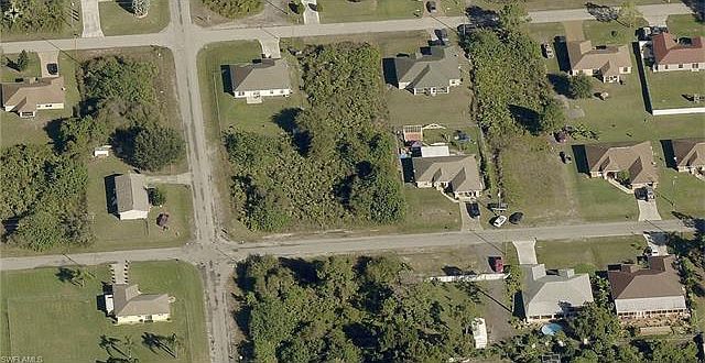 1st image of 2916 6th St W