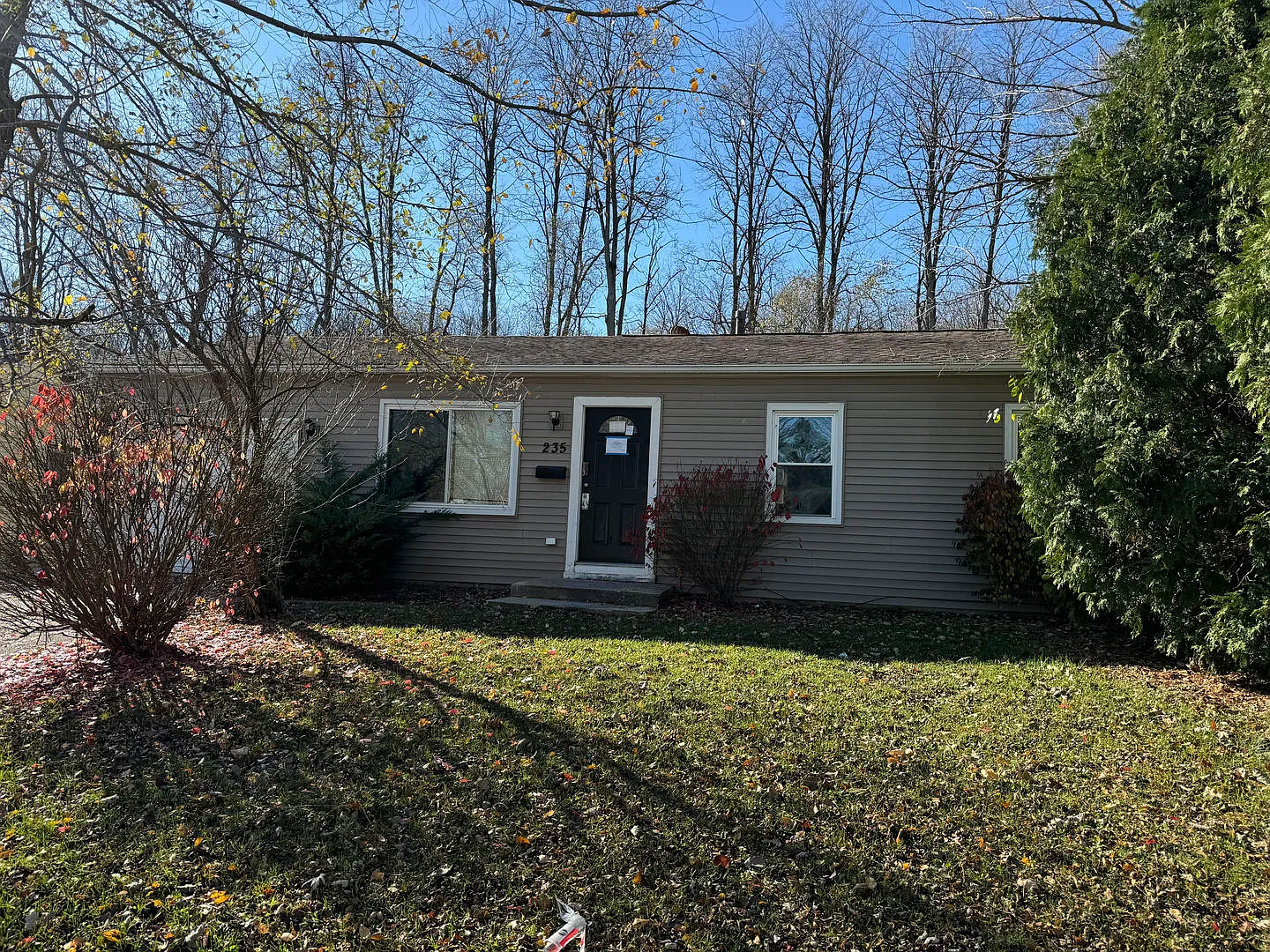 235 Rivers View Dr photo 1