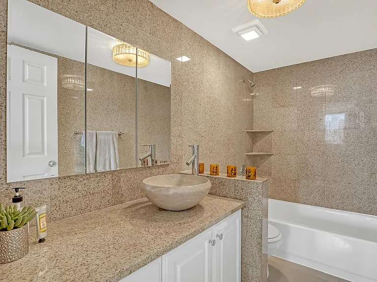 5600 N Flagler Dr #1510 — Photo 14