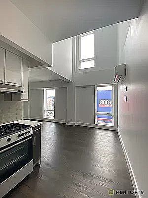 2nd image of 596 Washington Ave #5E