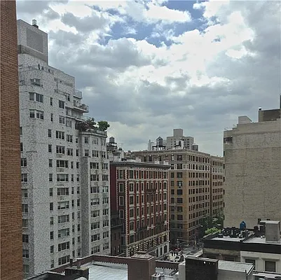 Rented by R New York | media 10