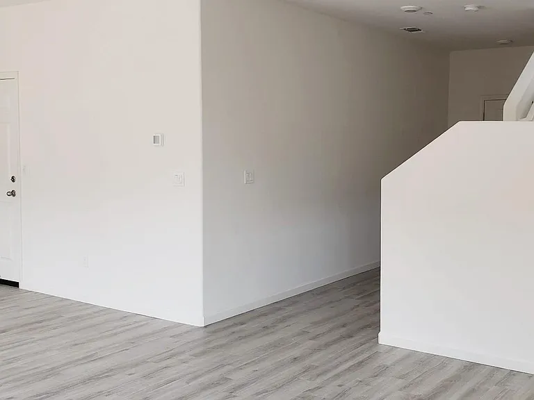 2230 Daylight Dr — Photo 8