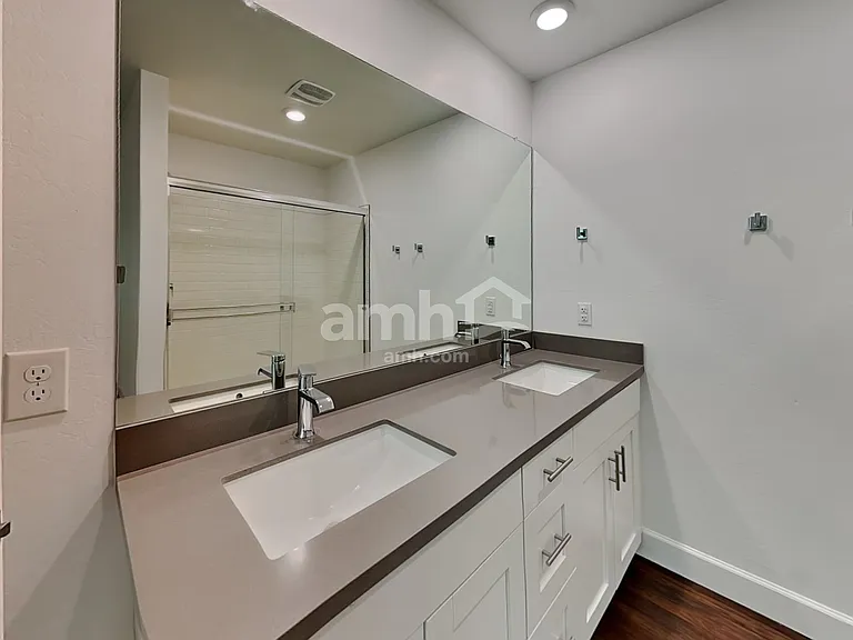 17148 W Townley Ave — Photo 12