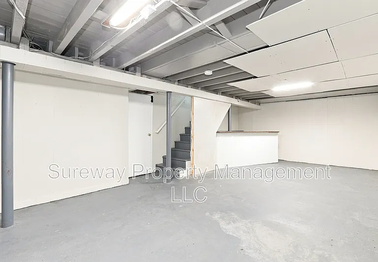 208 Knight Ave — Photo 13